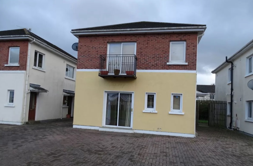 https://www.daft.ie/for-sale/apartment-40a-the-garden-village-mountmellick-road-portlaoise-co-laois/1509403