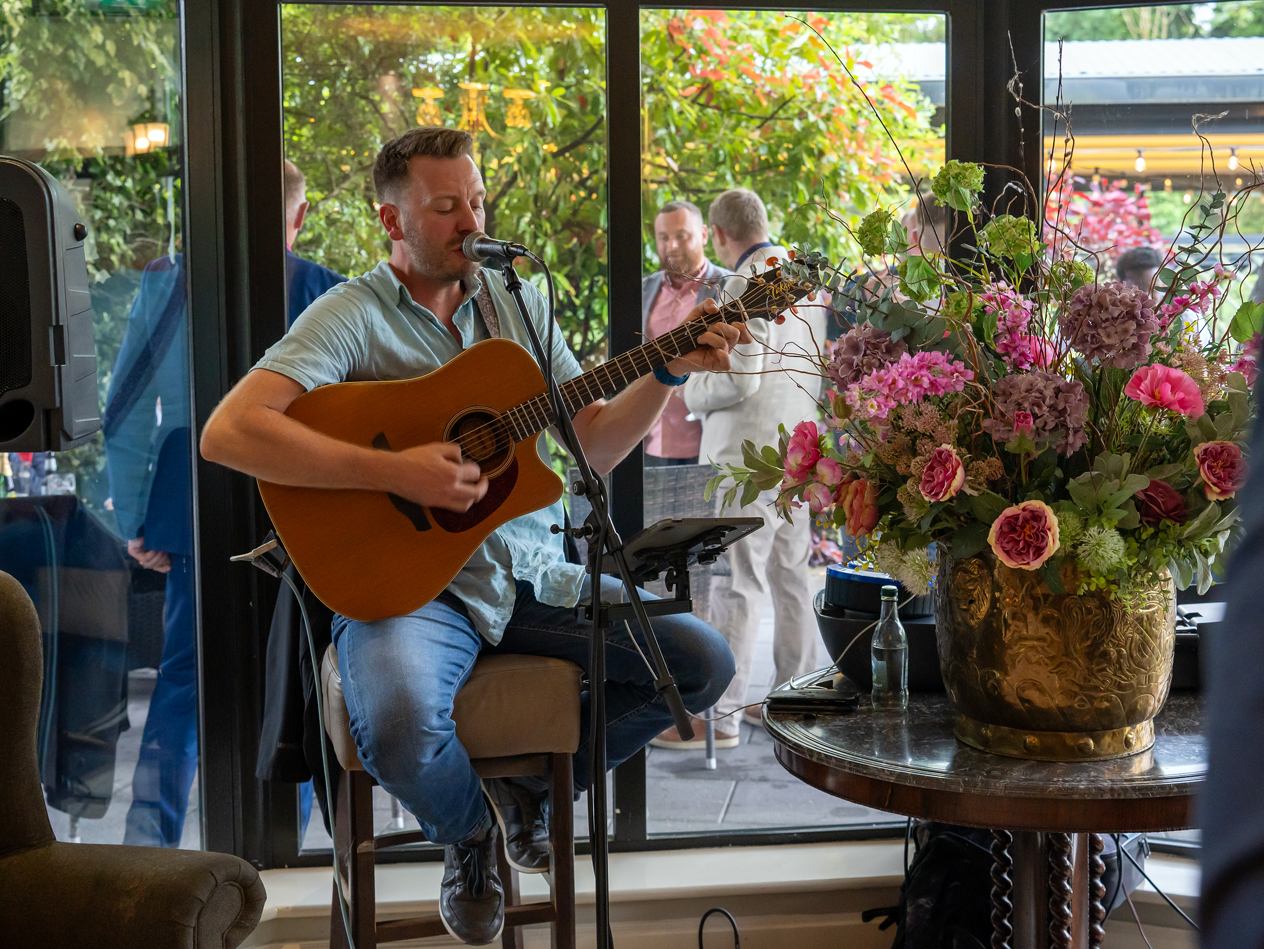 Music adding to the atmosphere of the 30th anniversary celebrations for First Ireland Spirits at the Abbeyleix Manor Hotel